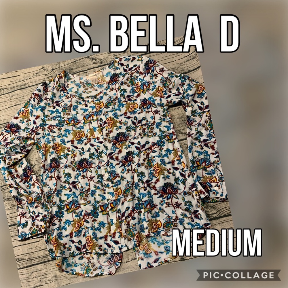 Ms. Bella D floral blouse Medium
